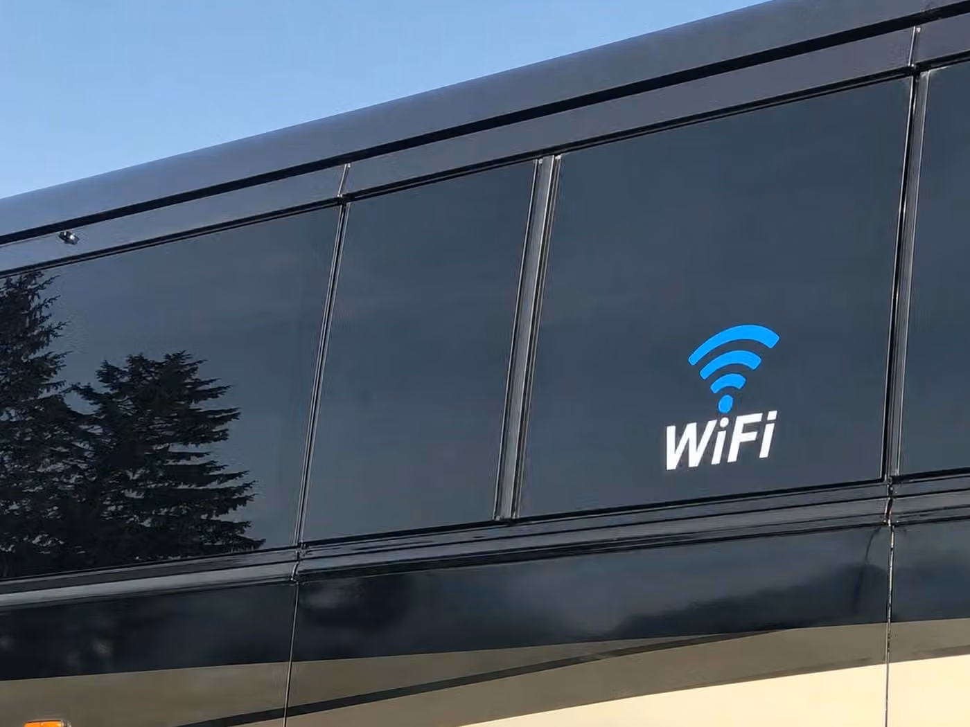 west hollywood 30 passenger minibus wifi