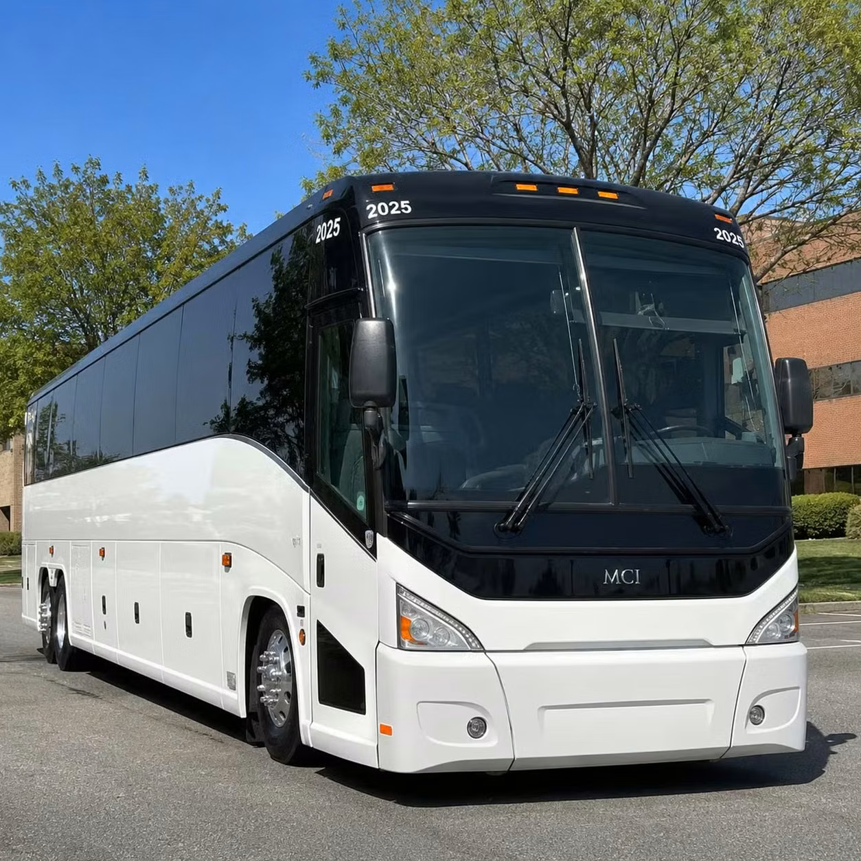 west hollywood bus rentals for special events and dinners