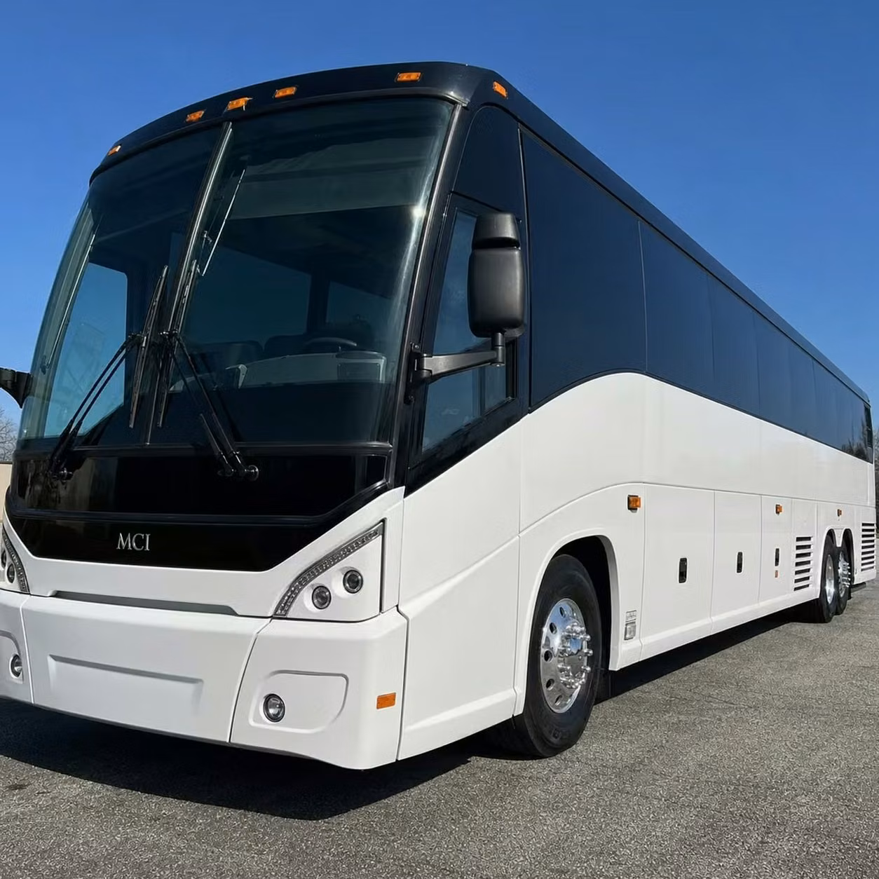 west hollywood private tour buses for long layovers in west hollywood